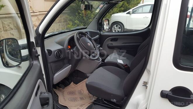 Fiat Doblo 2010, 66,000 km - 1.4 л - Bakı