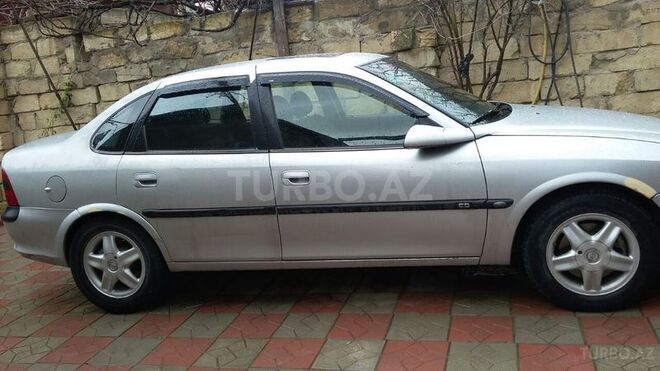 Opel Vectra 1998, 310,000 km - 0.2 л - Bakı