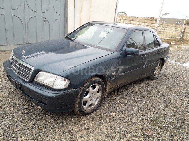Mercedes C 180 1997, 233,000 km - 1.8 l - Sumqayıt