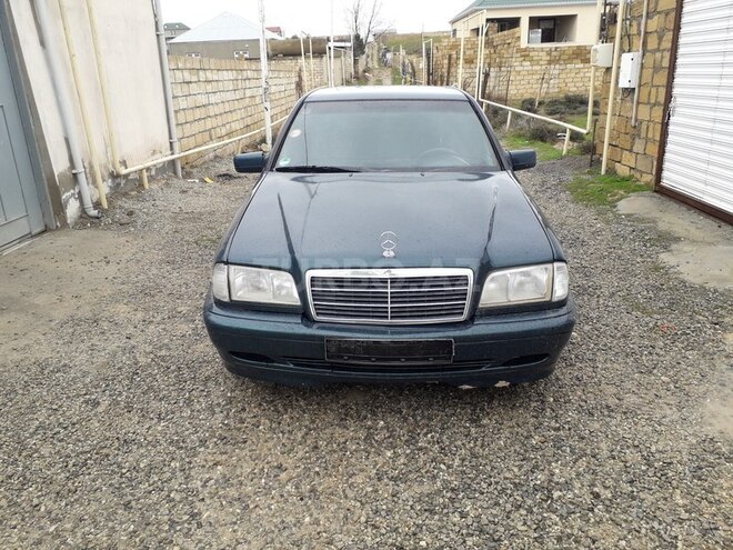 Mercedes C 180 1997, 233,000 km - 1.8 l - Sumqayıt