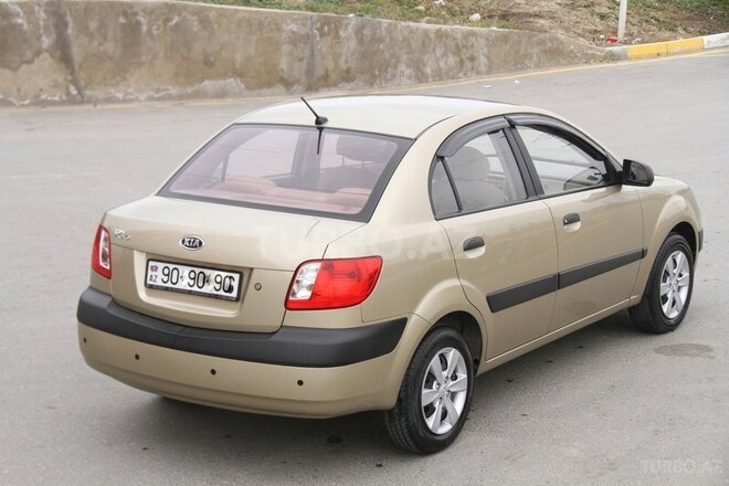 Hyundai Accent 2009, 105,000 km - 1.4 л - Bakı