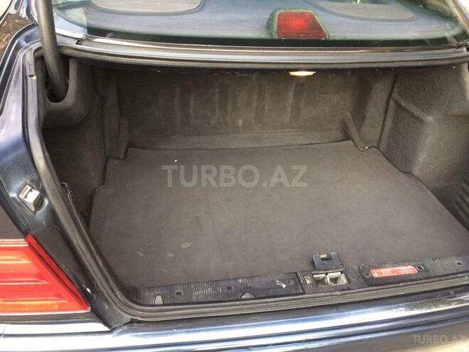Mercedes E 230 1995, 291,000 km - 2.3 л - Bakı