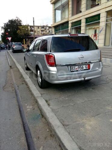 Opel Astra 2008, 174,000 km - 1.9 л - Bakı