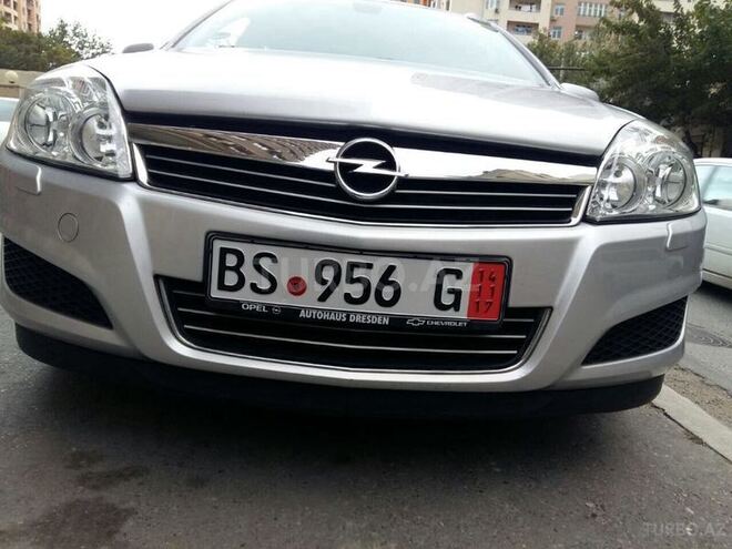 Opel Astra 2008, 174,000 km - 1.9 л - Bakı