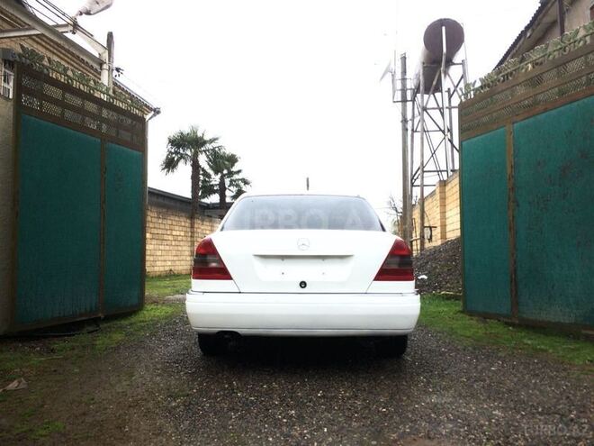 Mercedes C 180 1994, 350,000 km - 1.8 l - Sabirabad