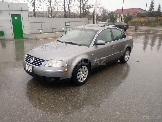 Volkswagen Passat 2001, 176,000 km - 1.8 л - Şamaxı