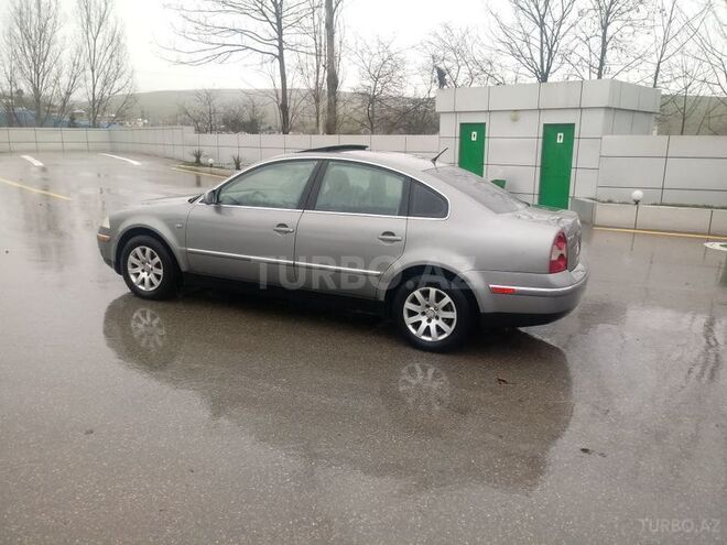 Volkswagen Passat 2001, 176,000 km - 1.8 л - Şamaxı