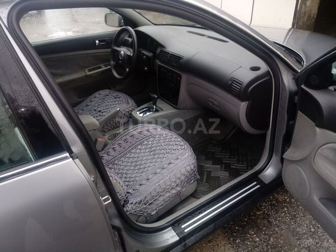 Volkswagen Passat 2001, 176,000 km - 1.8 л - Şamaxı