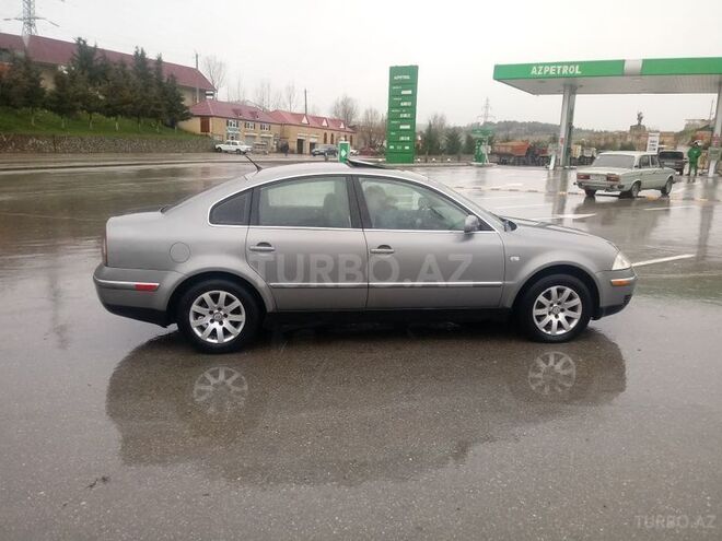 Volkswagen Passat 2001, 176,000 km - 1.8 л - Şamaxı