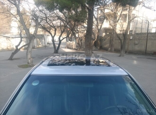 Mercedes E 240 2001, 247,000 km - 2.6 l - Bakı