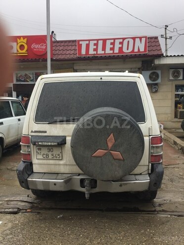 Mitsubishi Pajero 1993, 390,000 km - 2.5 l - Bakı