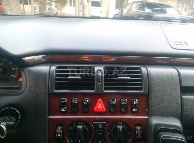 Mercedes E 240 2001, 247,000 km - 2.6 l - Bakı
