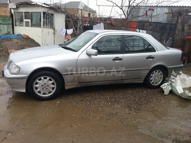 Mercedes C 200 1998, 329,123 km - 2.0 л - Sumqayıt