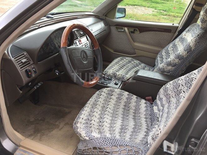 Mercedes C 220 1994, 320,000 km - 2.2 l - Sumqayıt