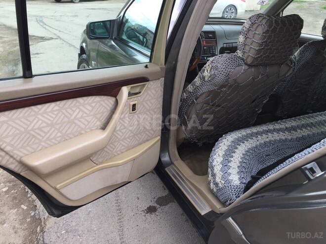 Mercedes C 220 1994, 320,000 km - 2.2 l - Sumqayıt
