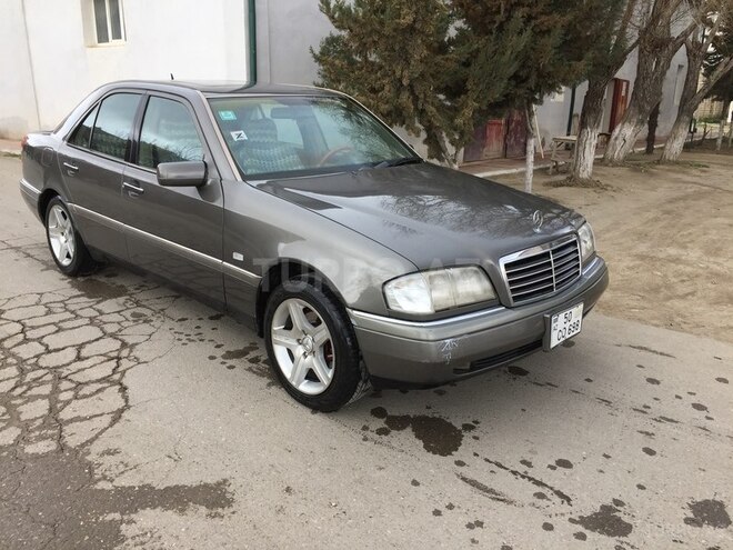Mercedes C 220 1994, 320,000 km - 2.2 l - Sumqayıt