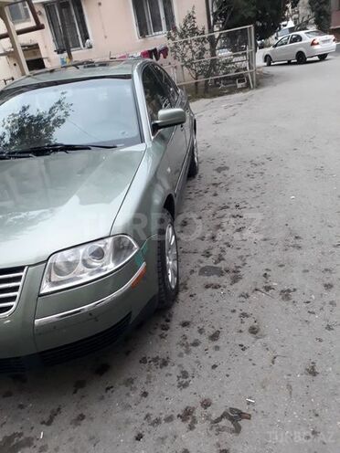 Volkswagen Passat 2001, 174,000 km - 1.8 l - Bakı