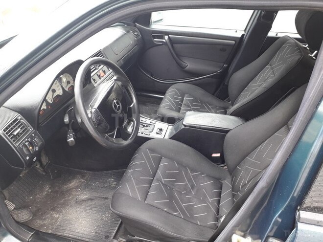 Mercedes C 180 1997, 238,000 km - 1.8 l - Sumqayıt