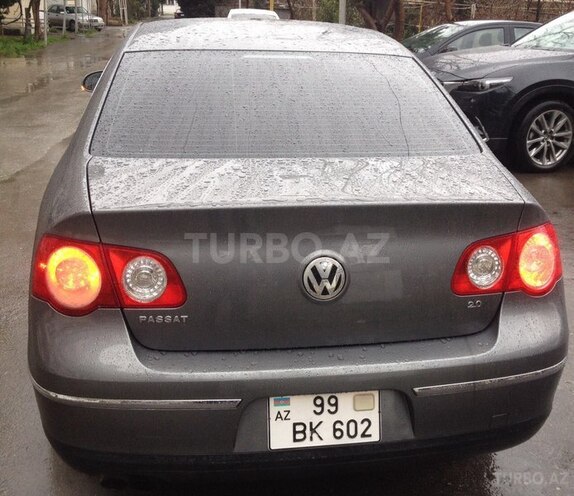 Volkswagen Passat 2005, 291,450 km - 2.0 l - Bakı