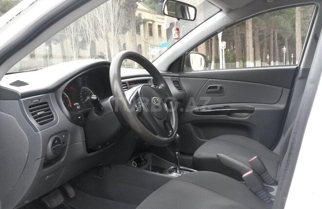 Kia Rio 2011, 168,000 km - 1.4 l - Bakı
