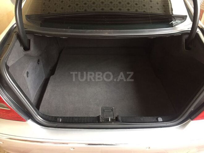Mercedes E 240 2002, 237,000 km - 2.6 l - Bakı
