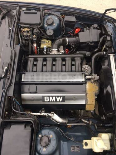 BMW 525 1995, 380,000 km - 2.5 л - Bakı