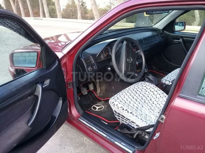 Mercedes C 180 1998, 239,900 km - 1.8 л - Bakı
