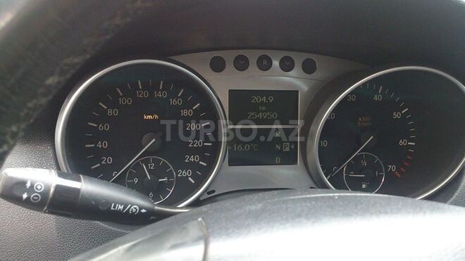 Mercedes ML 350 2006, 255,500 km - 3.5 l - Bakı