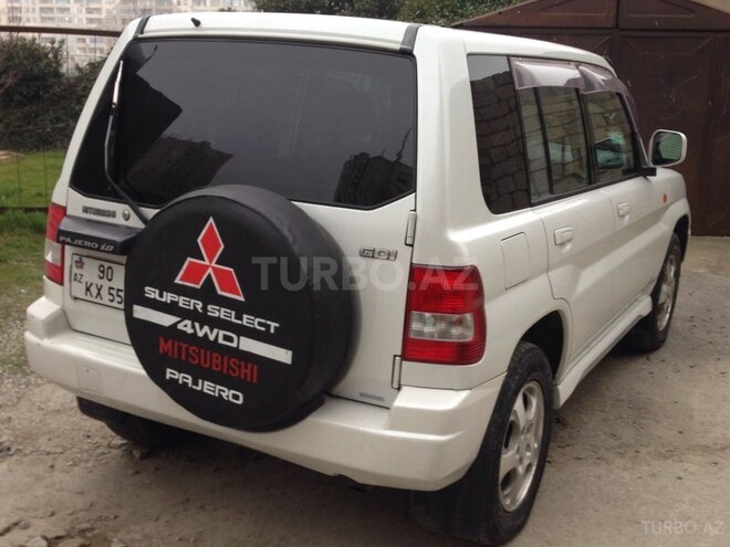 Mitsubishi Pajero io 1999, 195,000 km - 1.8 л - Bakı