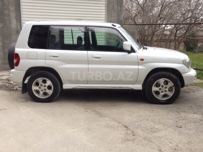 Mitsubishi Pajero io 1999, 195,000 km - 1.8 л - Bakı
