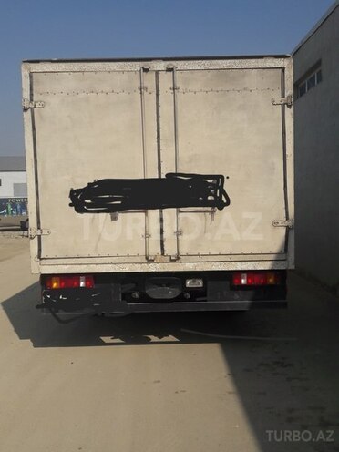 Mercedes 814 D 1996, 475,025 km - 4.3 l - Quba