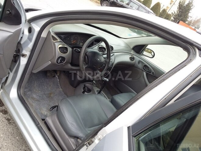 Ford Focus 2001, 250 km - 2.0 l - Bakı