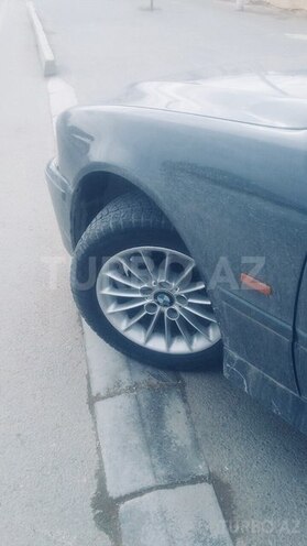BMW 520 2001, 265,470 km - 2.2 l - Bakı