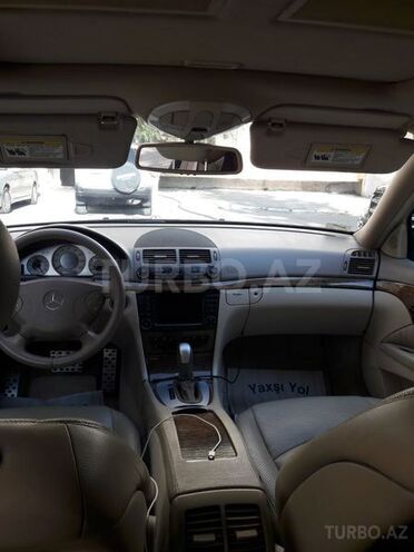 Mercedes E 350 2004, 197,000 km - 3.5 l - Bakı