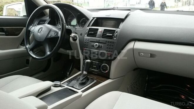 Mercedes C 200 2010, 101,200 km - 1.8 l - Sumqayıt