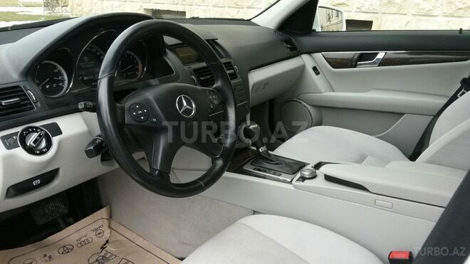 Mercedes C 200 2010, 101,200 km - 1.8 l - Sumqayıt