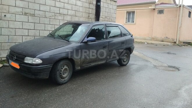 Opel Astra 1995, 450,000 km - 1.7 л - Bakı