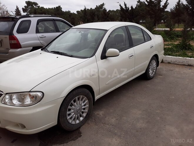 Nissan Sunny 2009, 170,000 km - 1.6 l - Bakı