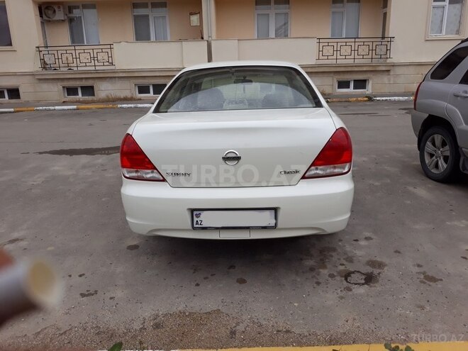Nissan Sunny 2009, 170,000 km - 1.6 l - Bakı