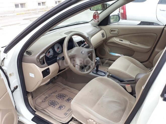 Nissan Sunny 2009, 170,000 km - 1.6 l - Bakı