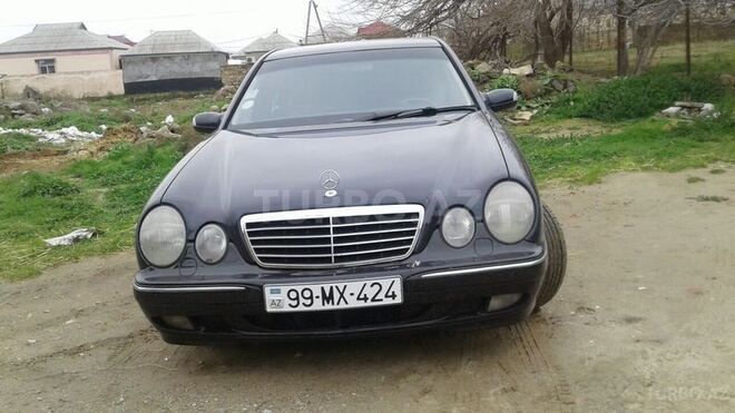 Mercedes E 240 2001, 250,000 km - 2.6 l - Bakı