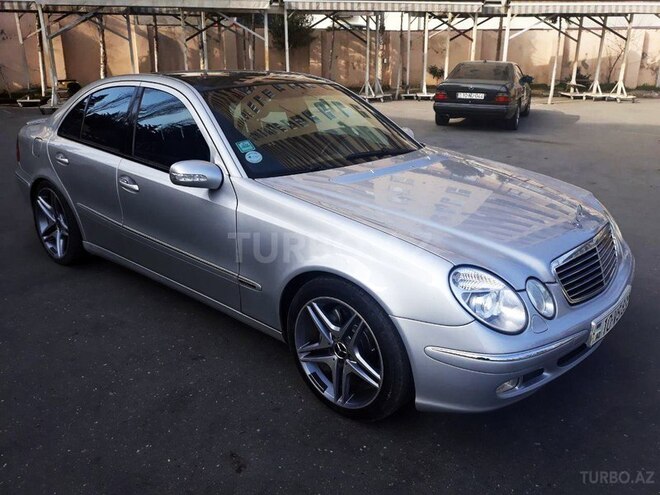 Mercedes E 320 2002, 322,000 km - 3.2 l - Bakı