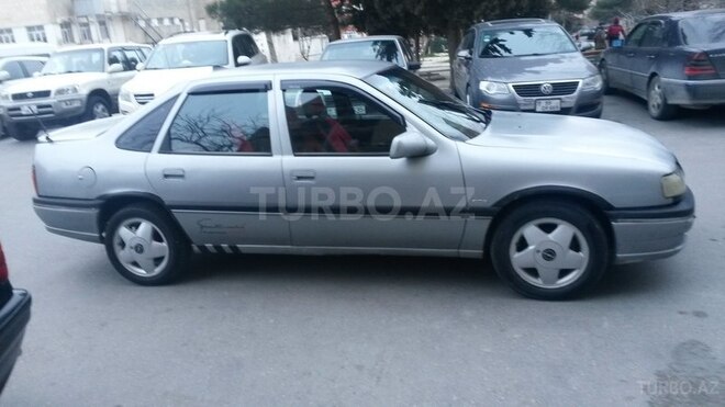 Opel Vectra 1995, 178,000 km - 2.0 l - Xırdalan