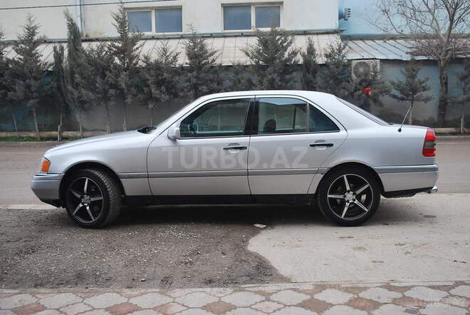 Mercedes C 180 1993, 256,000 km - 1.8 l - Xırdalan