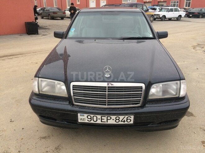 Mercedes C 200 1999, 214,515 km - 2.0 l - Bakı