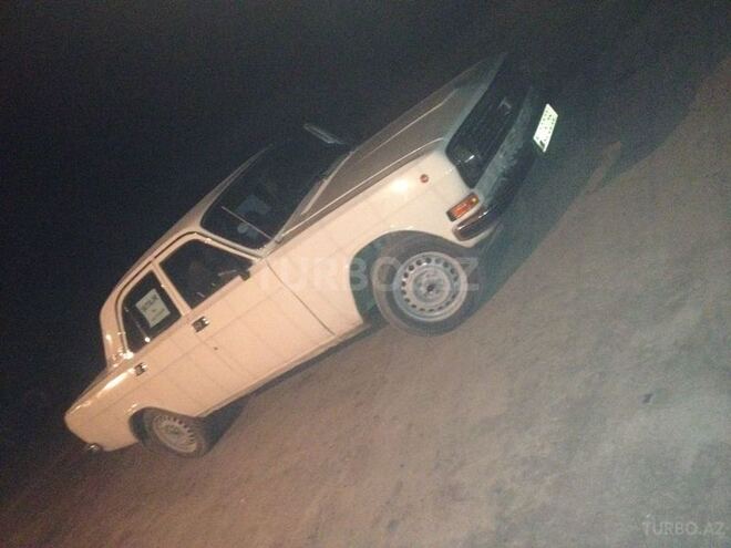 GAZ 24 1983, 200,000 km - 2.2 л - Sabirabad