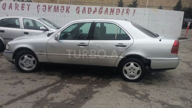 Mercedes C 220 1994, 360,000 km - 2.2 l - Bakı