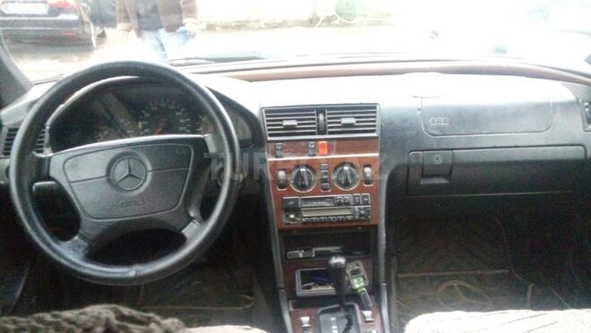 Mercedes C 220 1994, 360,000 km - 2.2 l - Bakı