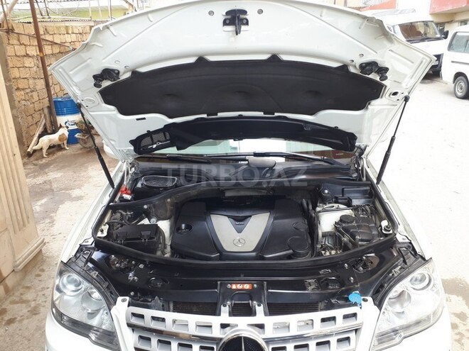 Mercedes ML 320 2009, 246,400 km - 3.0 l - Bakı