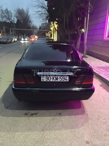 Mercedes E 300 1998, 210,000 km - 3.0 l - Bakı
